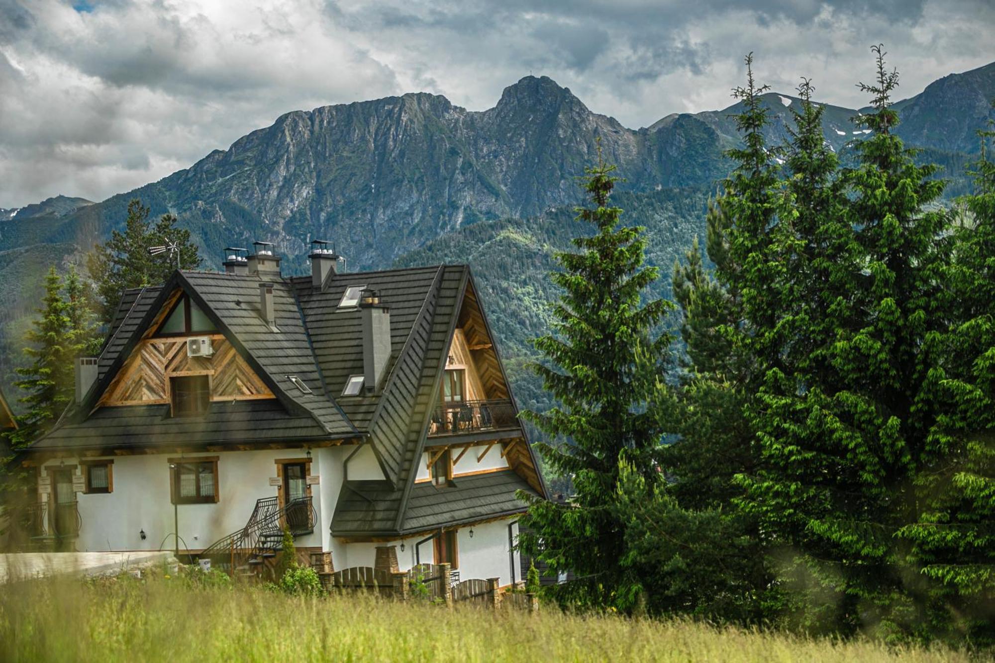 Apartamenty Z Widokiem Na Tatry Cztery Pory Roku Koscielisko Bagian luar foto