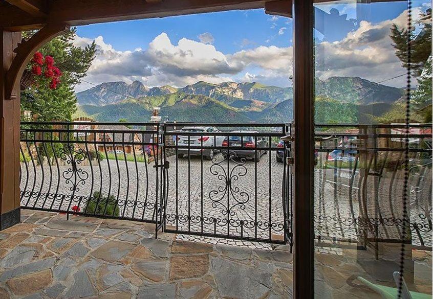 Apartamenty Z Widokiem Na Tatry Cztery Pory Roku Koscielisko Bagian luar foto