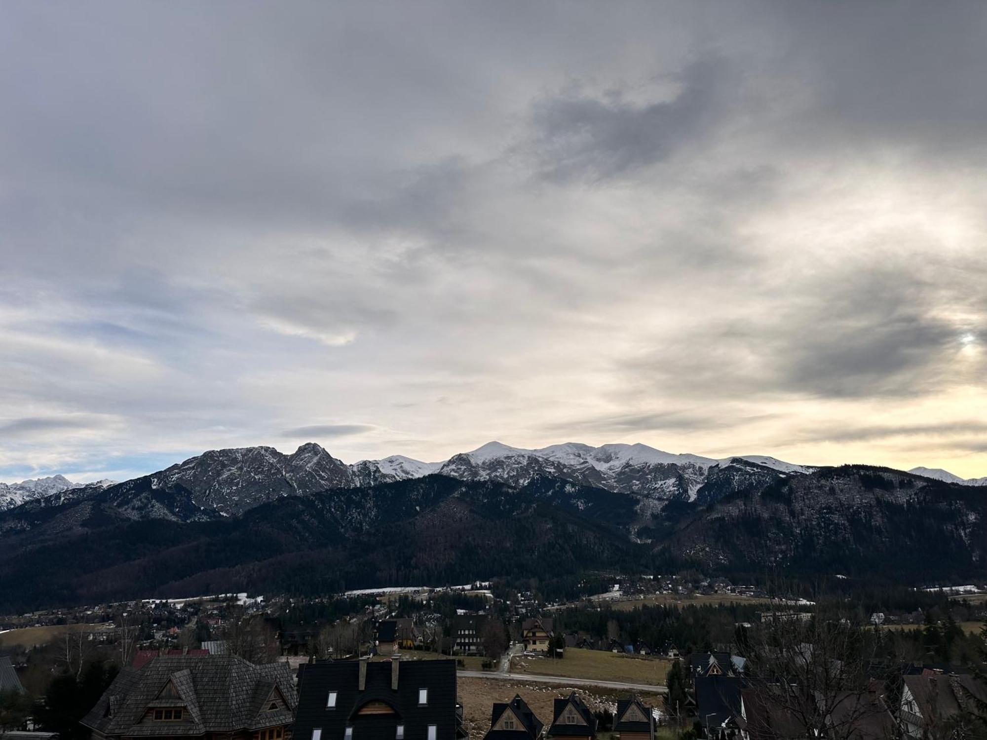 Apartamenty Z Widokiem Na Tatry Cztery Pory Roku Koscielisko Bagian luar foto