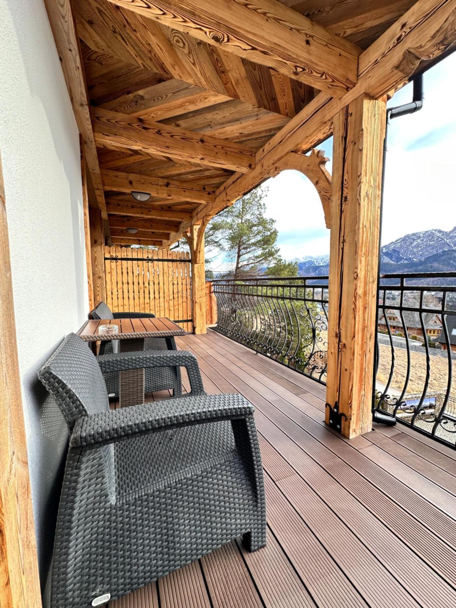 Apartamenty Z Widokiem Na Tatry Cztery Pory Roku Koscielisko Bagian luar foto