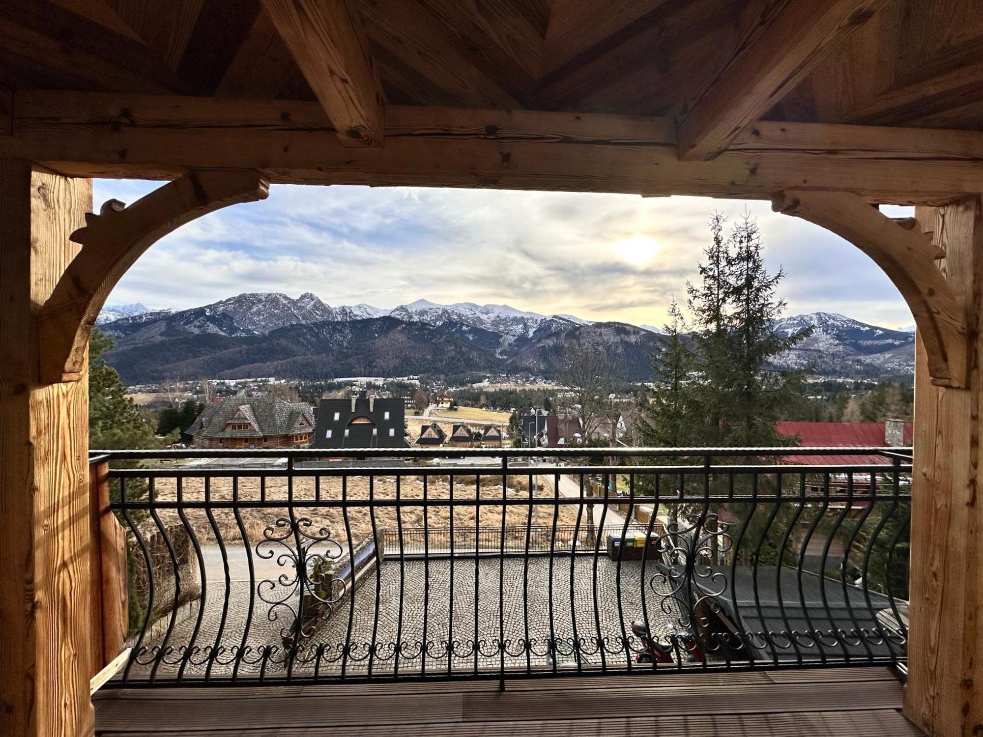 Apartamenty Z Widokiem Na Tatry Cztery Pory Roku Koscielisko Bagian luar foto