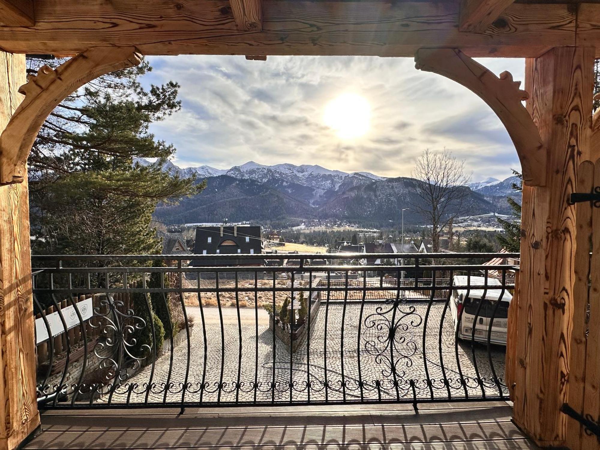 Apartamenty Z Widokiem Na Tatry Cztery Pory Roku Koscielisko Bagian luar foto